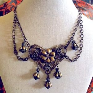 Fabulous brass festoon floral & heart BoHo glamour necklace 1880-1890